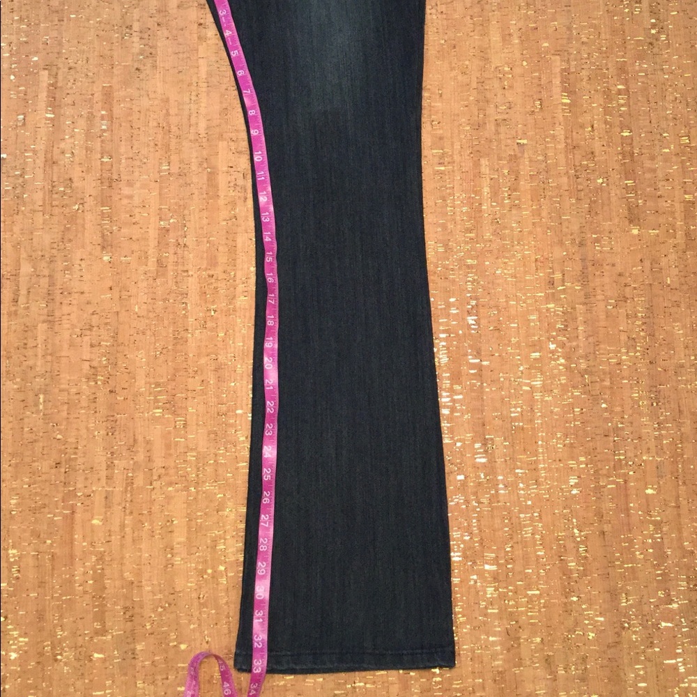 The Kardashian Collection The Khloe Women’s Jeans - Picture 6 of 8